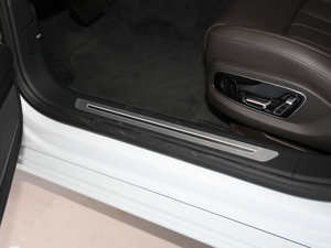 2019Ŀ Plus 50 TFSI quattro m g