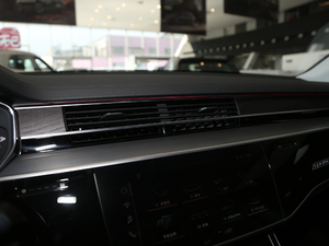 2019Ŀ Plus 50 TFSI quattro m п؅^