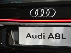 201955TFSI quattro A (x)(ji)^