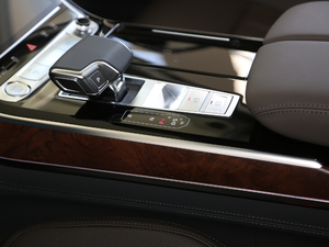 201955TFSI quattro A п؅^