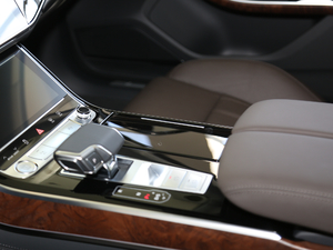 201955TFSI quattro A п؅^