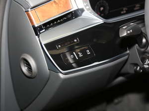 201955TFSI quattro A п؅^