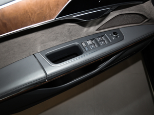 2019Ŀ Plus 55 TFSI quattro A  g