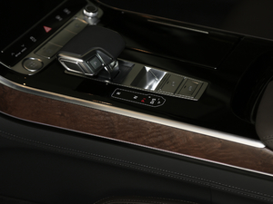 2019Ŀ Plus 55 TFSI quattro A  п؅^