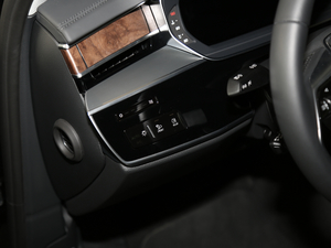 2019Ŀ Plus 55 TFSI quattro A  п؅^