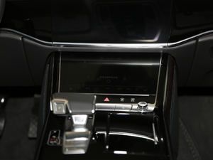 2019款改款 Plus 55 TFSI quattro 豪华型  空调调节