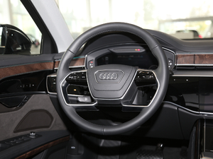 2019款改款 Plus 55 TFSI quattro 豪华型  中控区