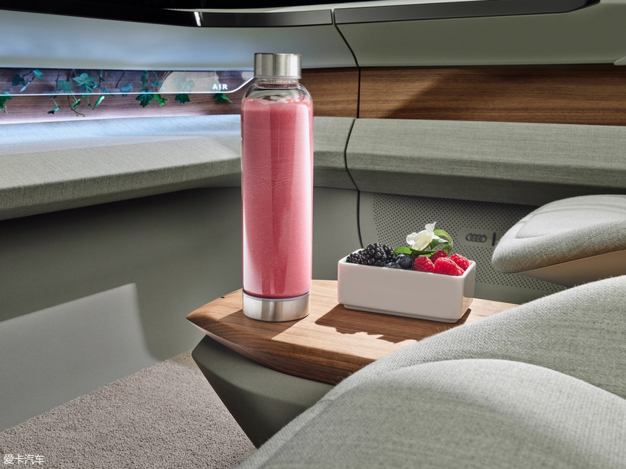 2019��?yu��n)W��AI:me �����