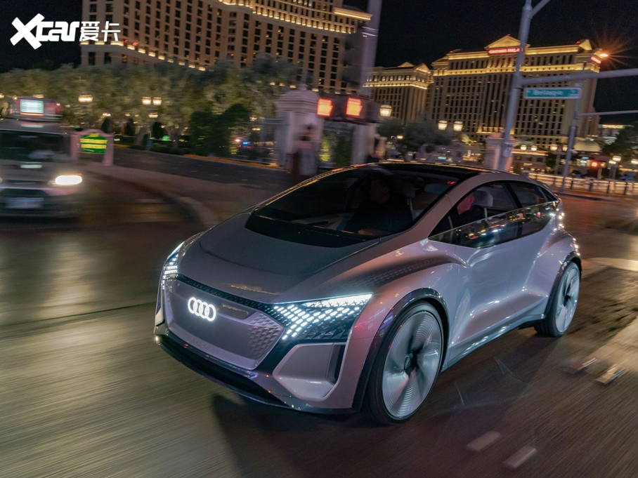 2019��W��AI:me �����