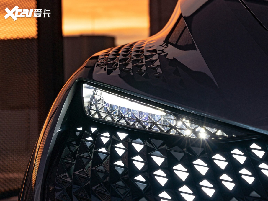 2019��W��AI:me �����