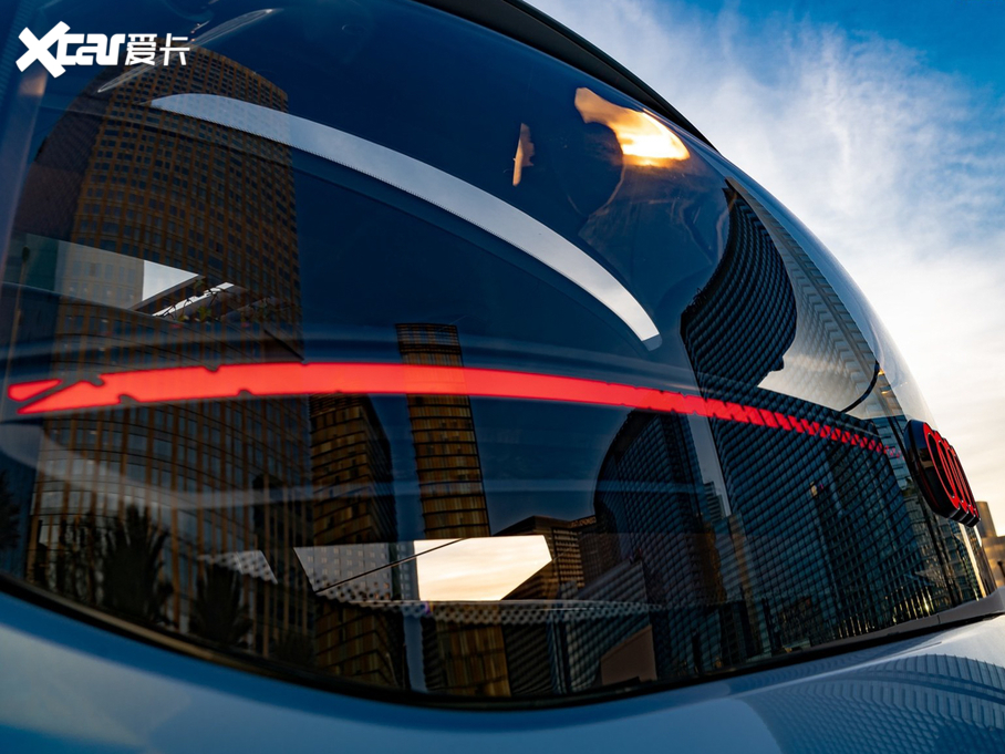 2019��W��AI:me �����