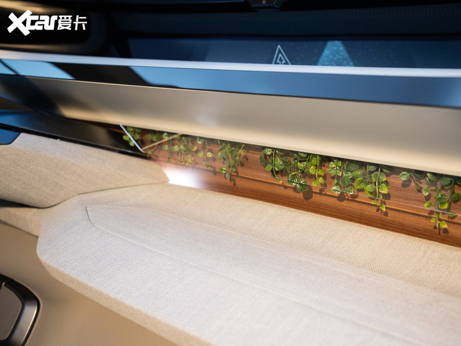 2019��W��AI:me �����