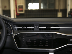 2020h 45 TFSI xӸ {L