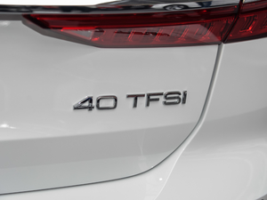 2020h 40 TFSI AӸ ^