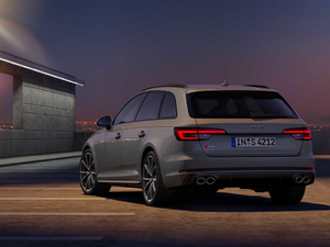 2019��Avant 3.0TDI ���w���^