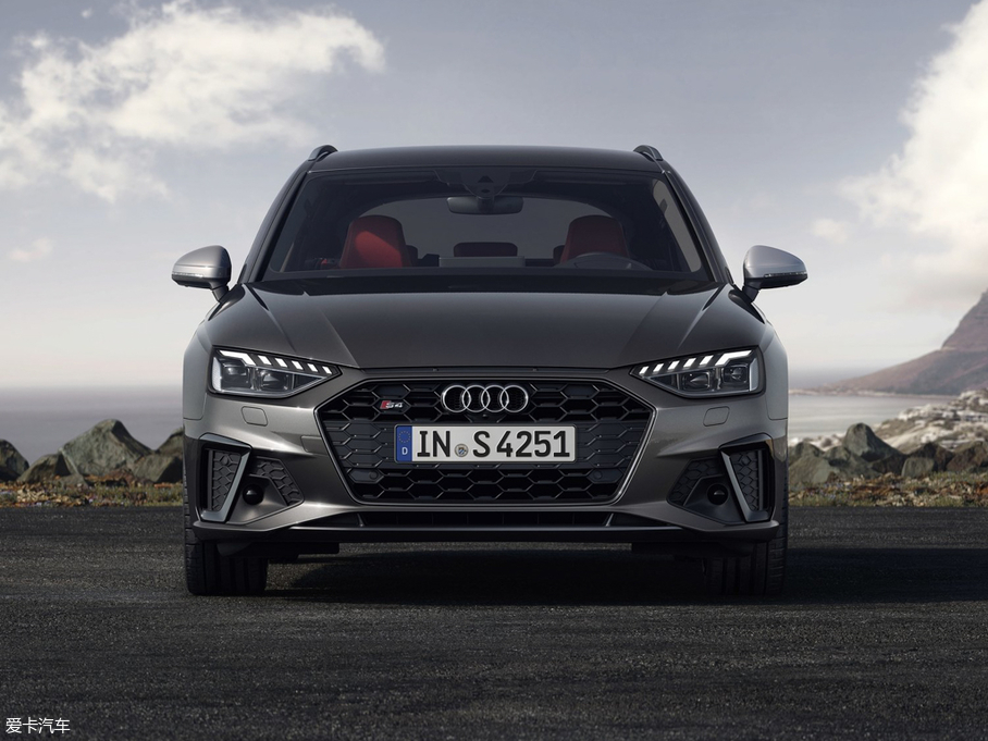 2021��W��S4 Avant