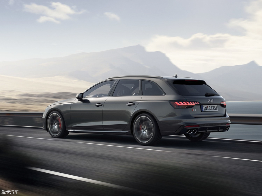 2021��W��S4 Avant