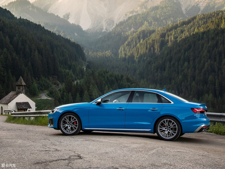 2021��?yu��n)W��S4 3.0TFSI Limousine