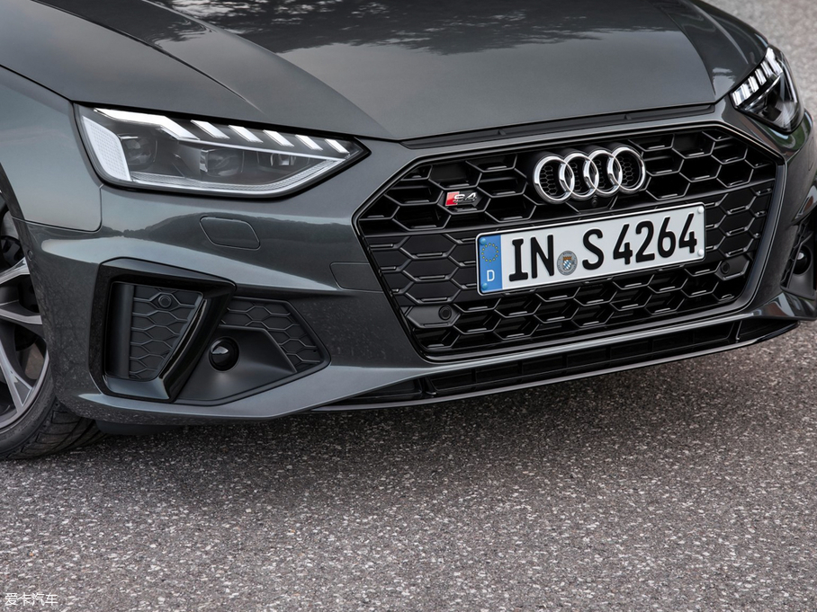 2021��W��S4 Avant