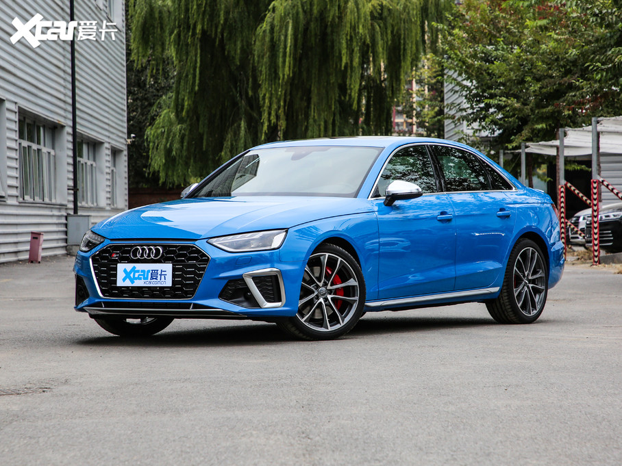 S4ڰµϼżܳص3.0T V6ȴӵ260kW354500Nm4.7ưٵǿܡȴ˰µA4L S-Lineĵ͵£ڸĿҲûбúܿš