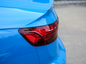 2021��3.0TFSI Limousine �������^