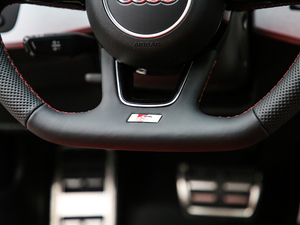 2021��3.0TFSI Limousine �п؅^