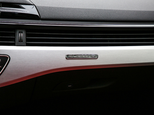 2021��3.0TFSI Limousine �п؅^