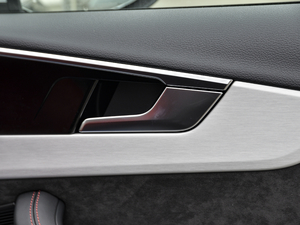 2021��3.0TFSI Limousine ���g����