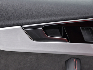 2021��3.0TFSI Limousine ���g����