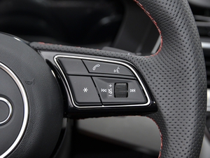 2021��3.0TFSI Limousine �п؅^(q��)