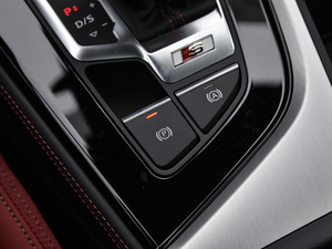 2021��3.0TFSI Limousine �v܇�Ƅ���