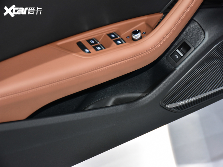 2021��W��A4(�M��) quattro ������