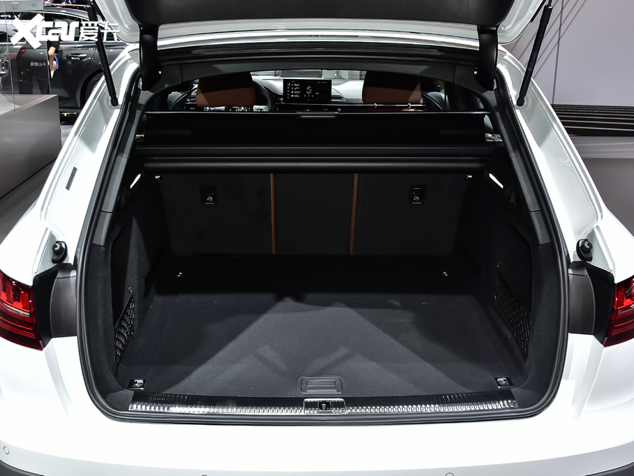 2021��W��A4(�M��) quattro ������