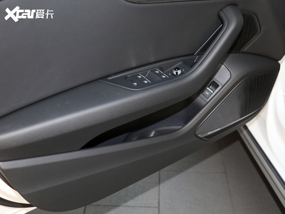 2021?yun)WA4(M(jn)) quatrro ̽