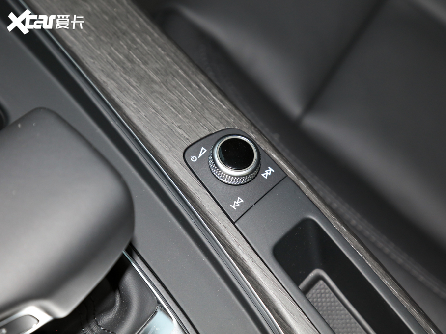 2021?yun)WA4(M(jn)) quatrro ̽