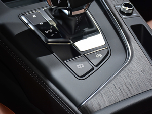 2021quattro  v܇(ch)Ƅ(dng)