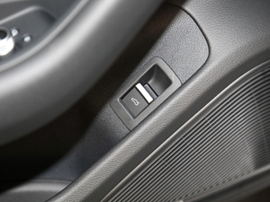 2021quatrro ̽ п؅^