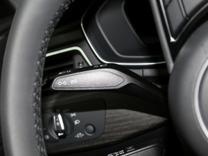 2021quatrro ̽ п؅^