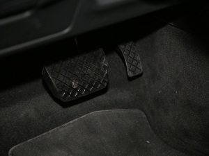 2021quatrro ̽ п؅^