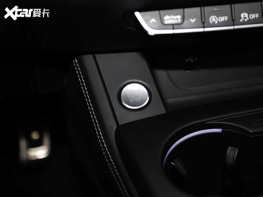 2020?yun)WA4 Avant h 40 TFSI A(dng)