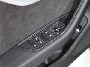 2020h 40 TFSI AӸ {܇ƅ^	