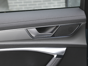 2020̽ 55 TFSI ԽҰ g