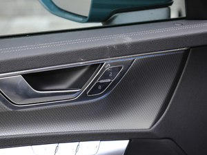 2020̽ 55 TFSI ԽҰ g