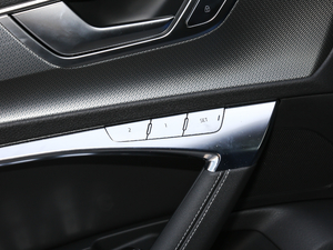 2020̽ 55 TFSI ԽҰ g