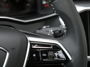 2020̽ 55 TFSI ԽҰ п؅^