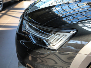 2020̽ 55 TFSI ԽҰ (x)(ji)^