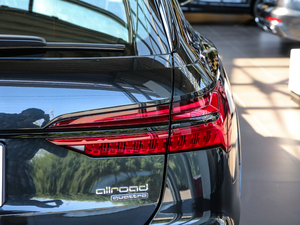 2020̽ 55 TFSI ԽҰ β