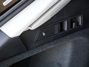 2020̽ 55 TFSI ԽҰ g