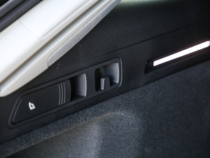 2020̽ 55 TFSI ԽҰ g