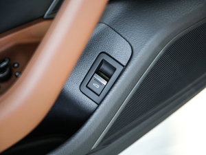 2020̽ 55 TFSI ԽҰ g